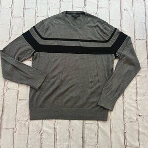 Banana Republic Gray and Black luxury blend cashmere silk cotton crew neck med